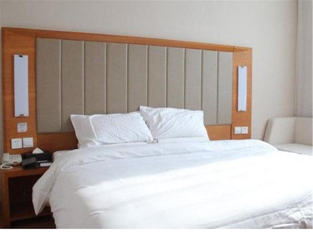 Ji Hotel Xianggang Middle Road Qingdao Værelse billede
