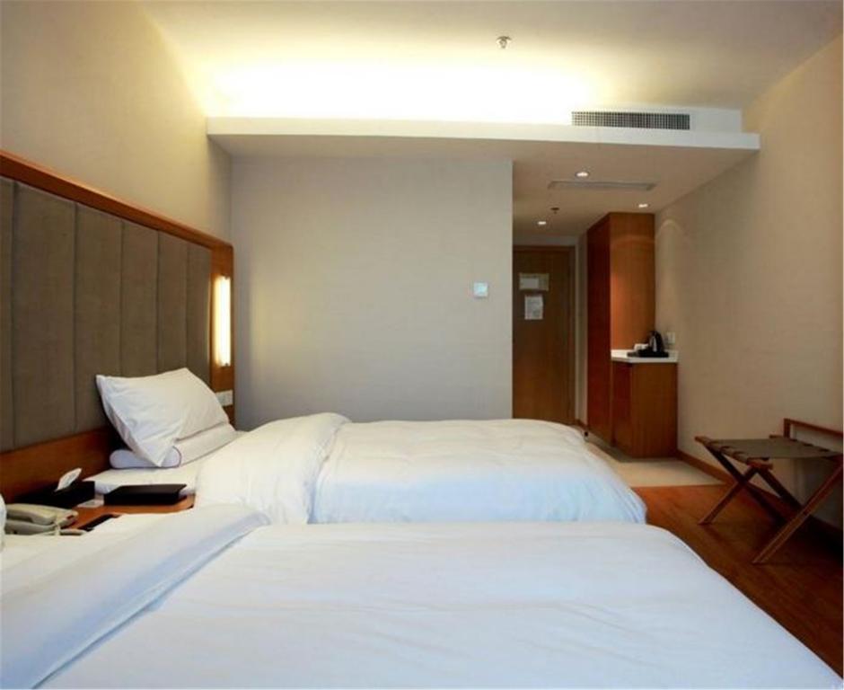 Ji Hotel Xianggang Middle Road Qingdao Eksteriør billede