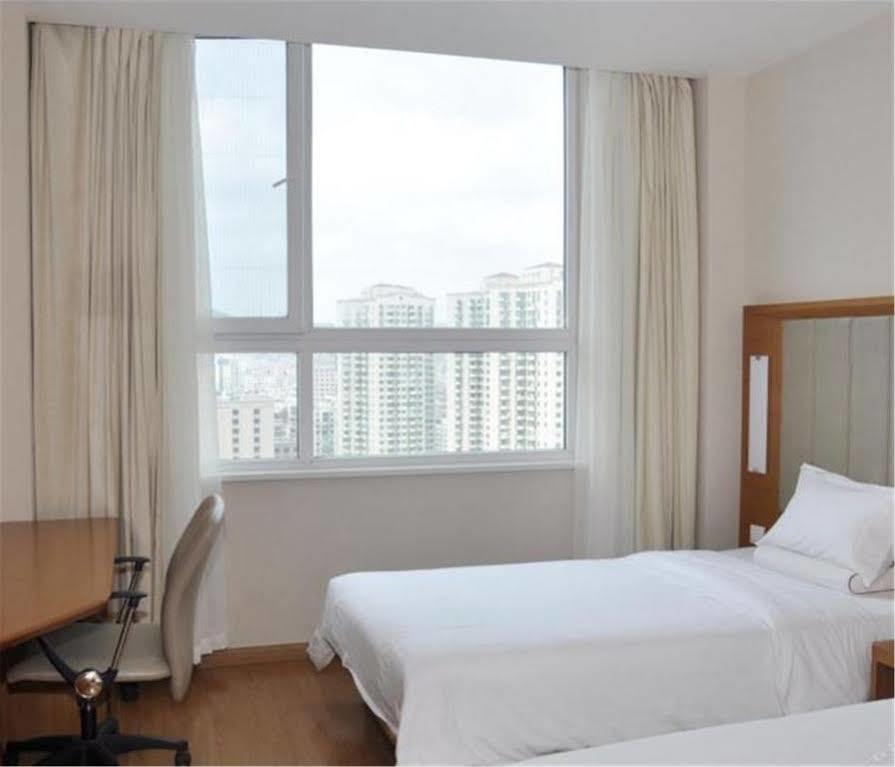 Ji Hotel Xianggang Middle Road Qingdao Eksteriør billede